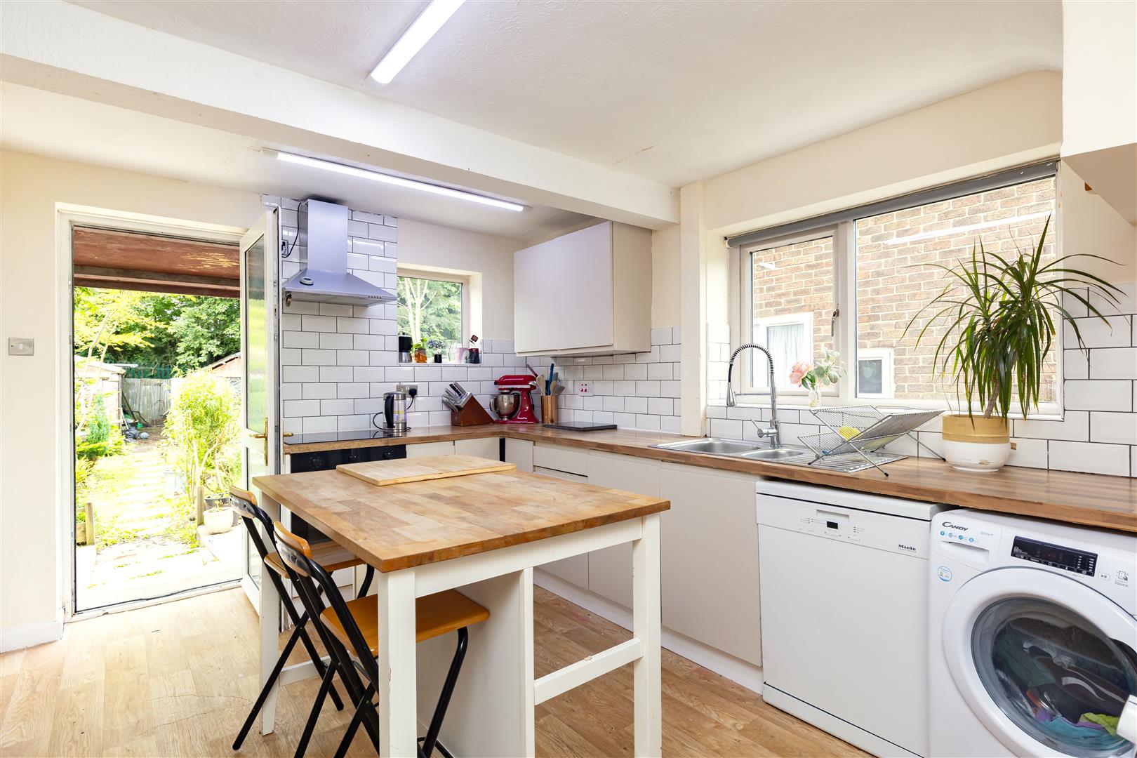 3 bed property in Regents Way, Preston